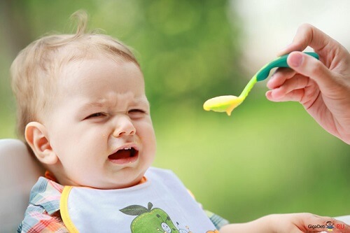 Muốn con thèm ăn, đừng quên 5 cách làm trẻ hết biếng ăn này