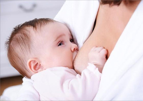 7 nguyên nhân trẻ sơ sinh biếng bú giúp mẹ xử lý đúng cách 1